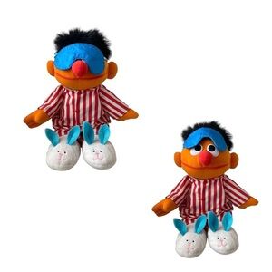 Sesame Street x TYCO Vintage 1996 Sing & Snore Ernie 18" Plush Talking Doll.